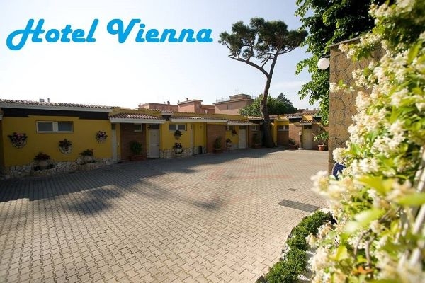 HOTEL ROMOLI - Roma CITTA'