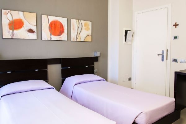 HOTEL VILLA DELLE ROSE- Roma CITTA'