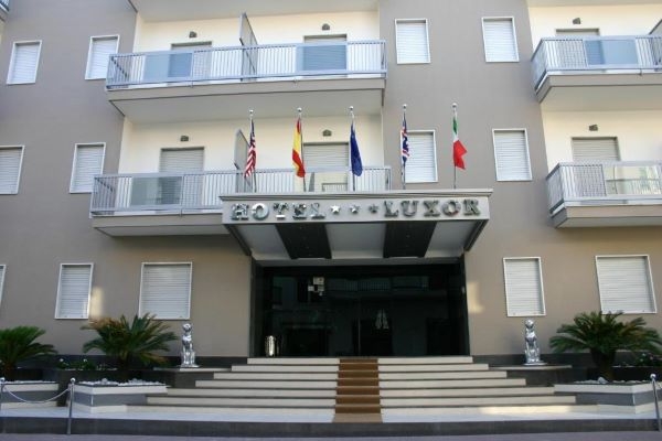 HOTEL LUXOR -Napoli Casoria 